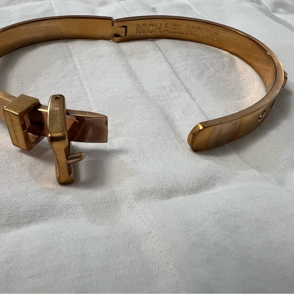 Michael Kors Rose Gold Women's Bracelet